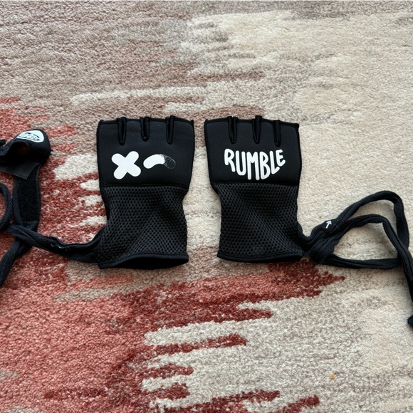 Rumble Quick Wraps Gloves Liner- S/M - Picture 1 of 1